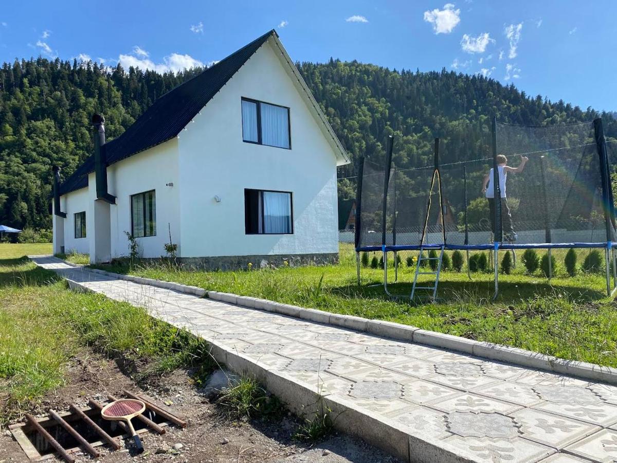 White House Near Borjomi Sadgeri Lägenhet Exteriör bild
